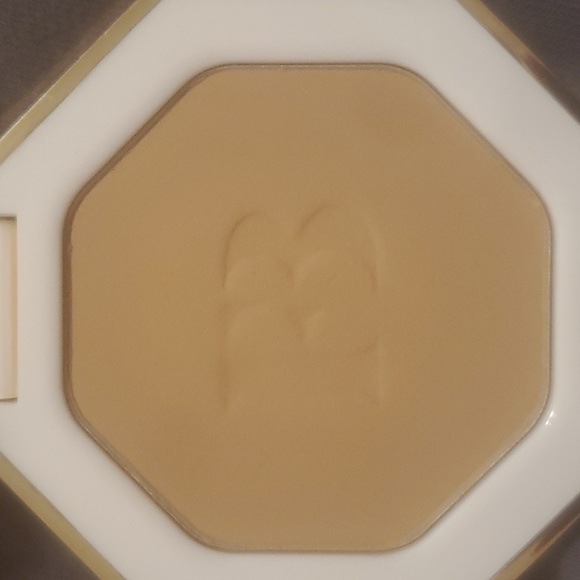 Fenty bronzer - Picture 3 of 5